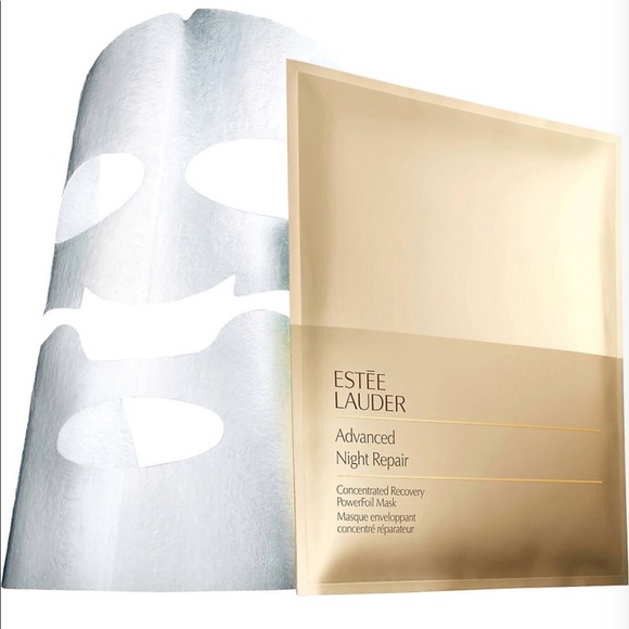 Estee Lauder Other - BNIB ESTEE LAUDER TRAVEL EXCLUSIVE